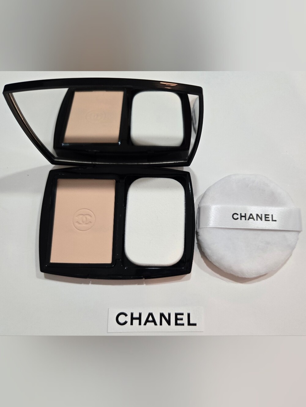 CHANEL ULTRA LE TEINT BR 12 COMPACT FOUNDATION Full Size 13g New With Bonus